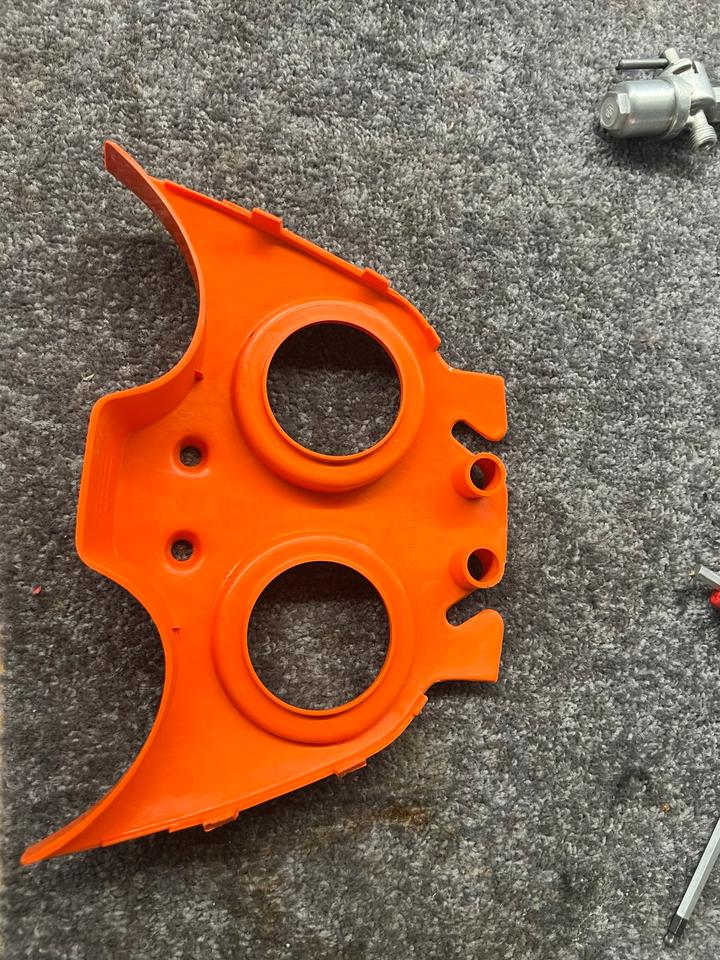 Suzuki DR 750 Big tankdeckel Abdeckung 94413-44B00- neu