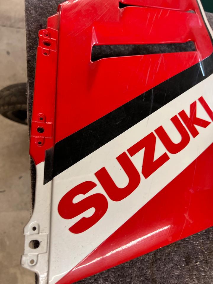 Suzuki GSX-R 750 Verkleidung links 94441-17CO