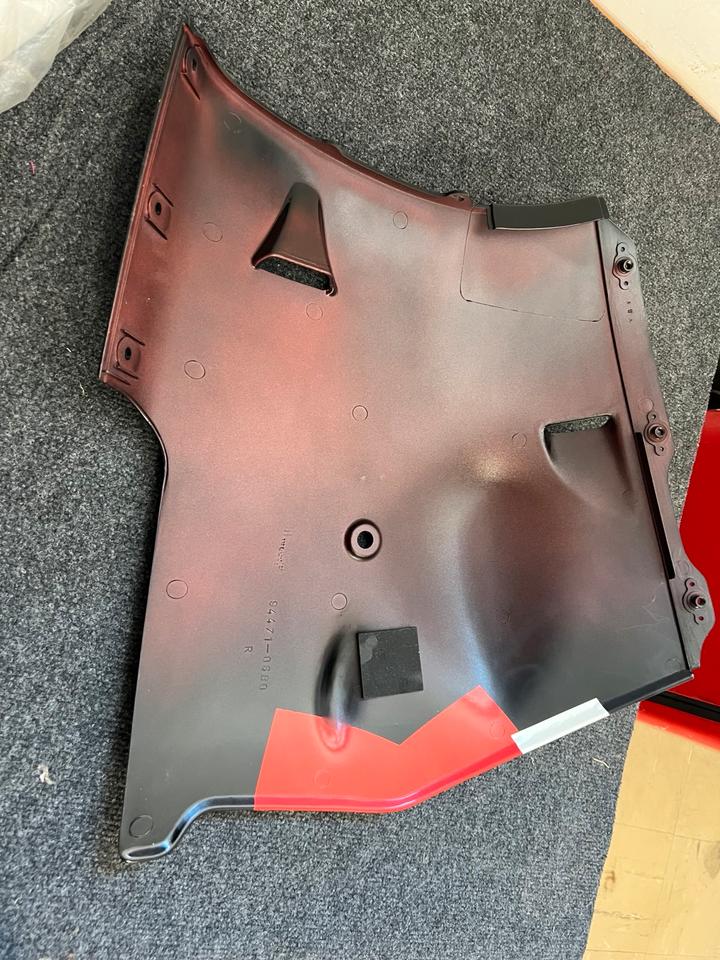 Suzuki gsxr 1100 Verkleidung neu Orginal 94471-06B0