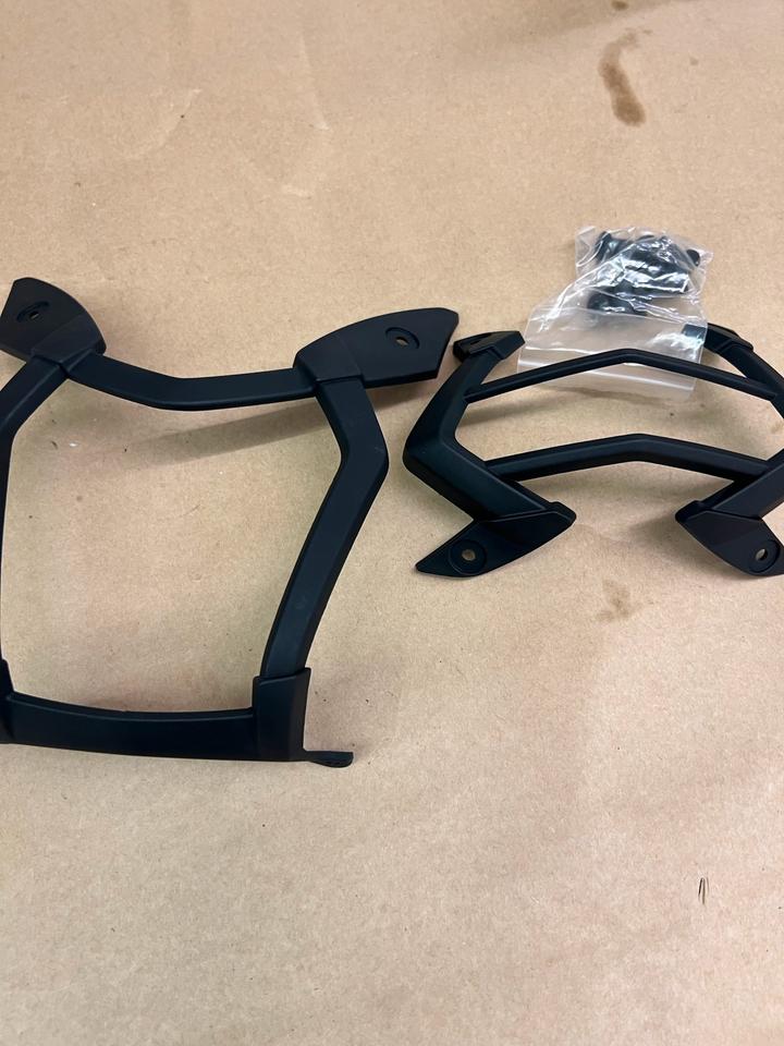 Peugeot Street Zone Speed Fight lampengitter 30€