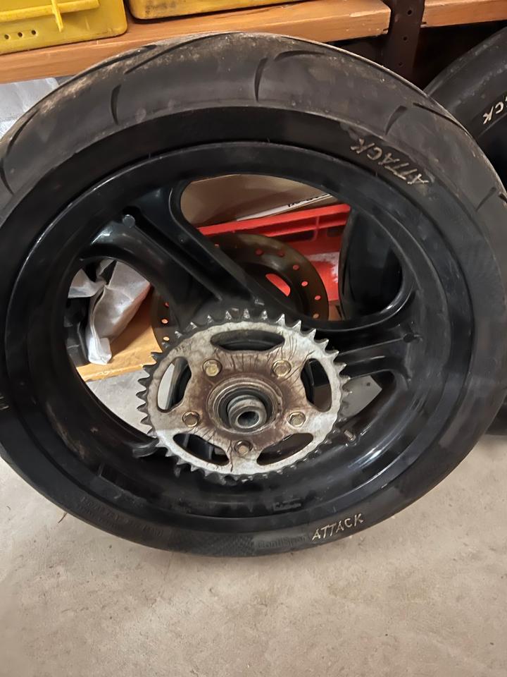 Aprilia RS 125 Felgensatz 250€