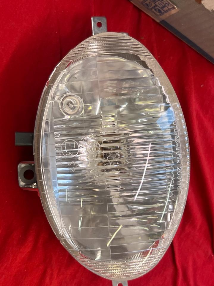 Vespa ET2 Scheinwerfer neu 293599 60€