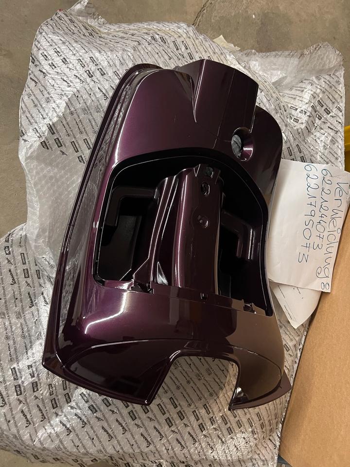 Vespa LX 62217950F3 Gepäckfach neu Orginal