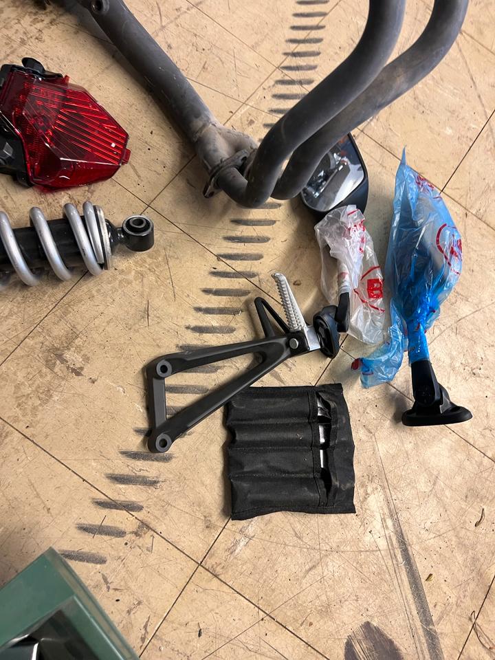 Yamaha R3 teile alles komplett 160€