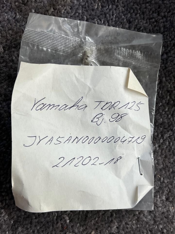 Yamaha TDR 125 ritzel neu 10€