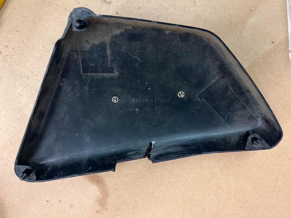 Seitendeckel Suzuki GN 125 links 30€