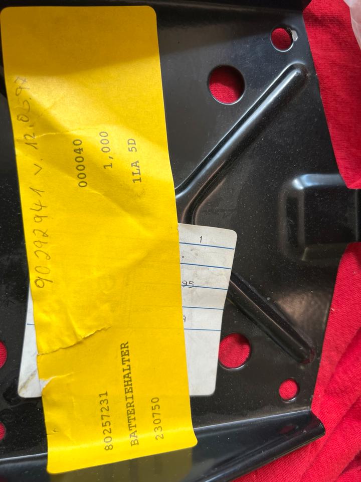 Vespa PX 125 200 T5 Batteriehalter neu Orginal 230750 25€