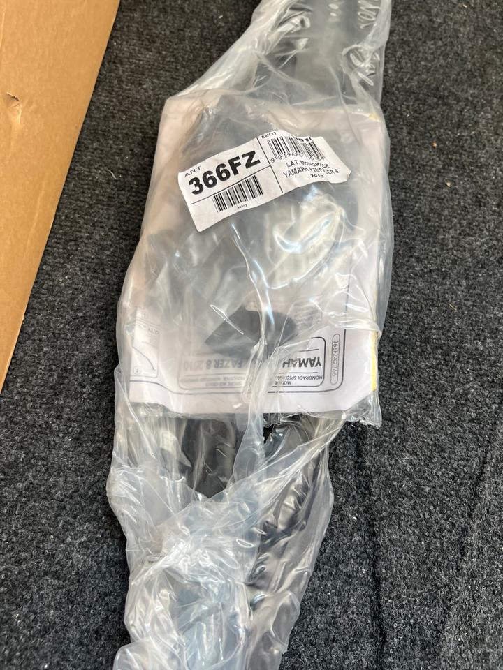 Yamaha FZ8 kofferträger Platte monorack neu 80€