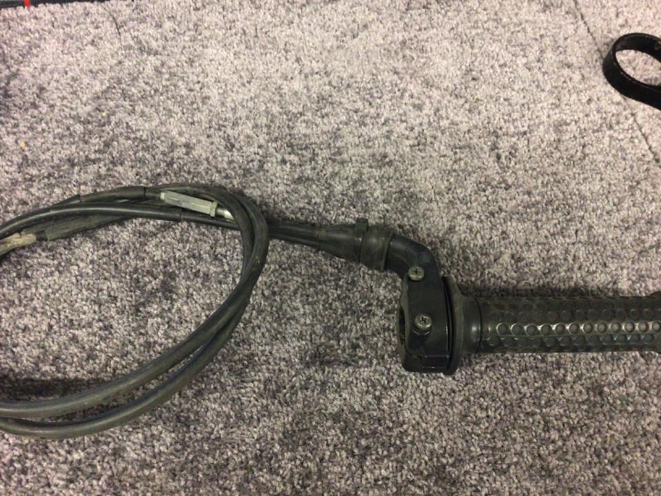 Yamaha tdm 850 4 Tx gasgriff 20€