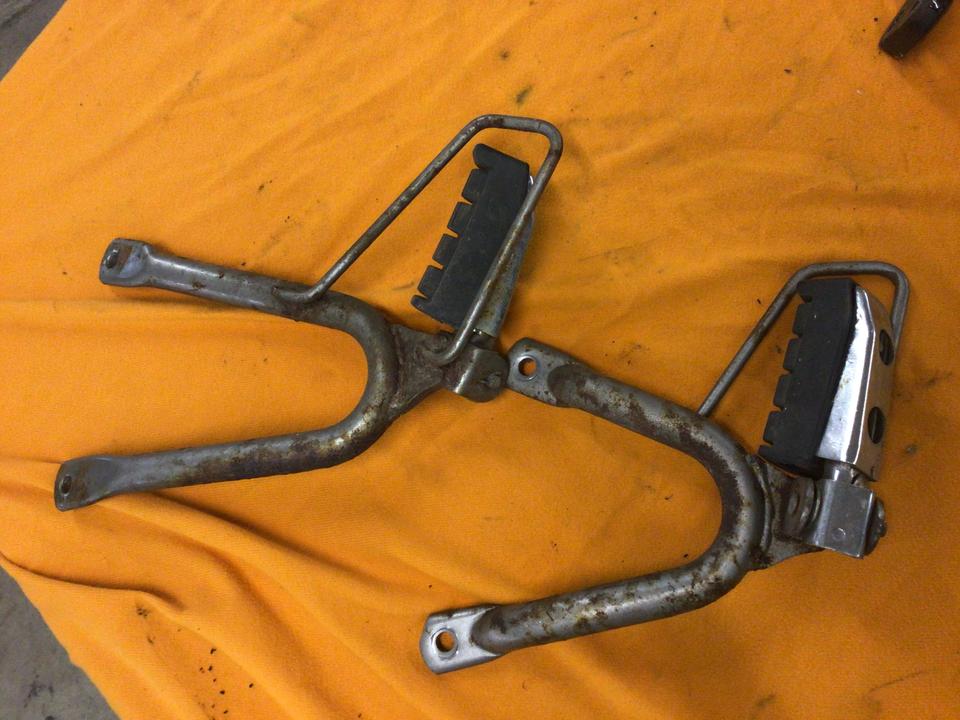 Sozius fussrasten Beifahrer rasten Yamaha xtz 660 Typ 3YF 35€