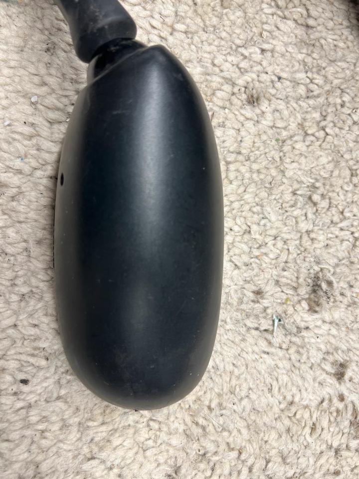 Yamaha R6 RJ03 Spiegel links 30€