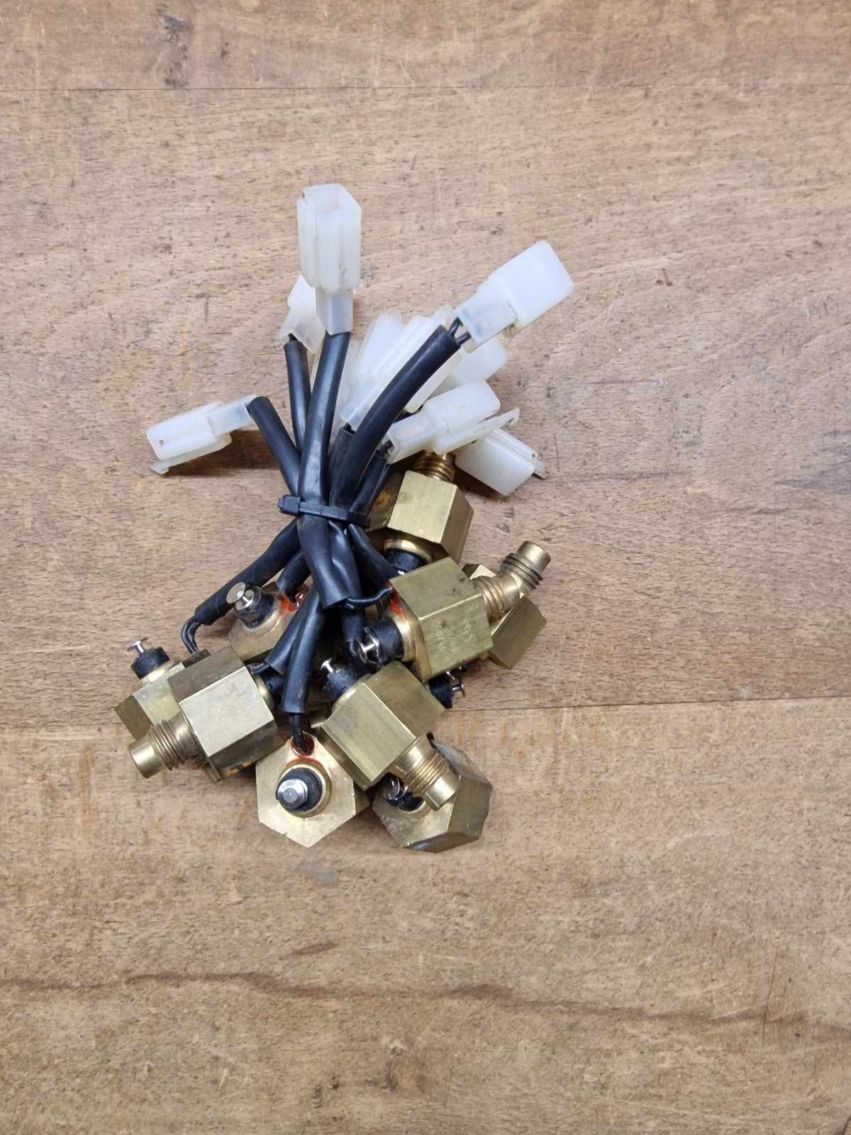 Thermoschalter / Temperaturschalter Kühlerlüfter – 58912000 – NEU