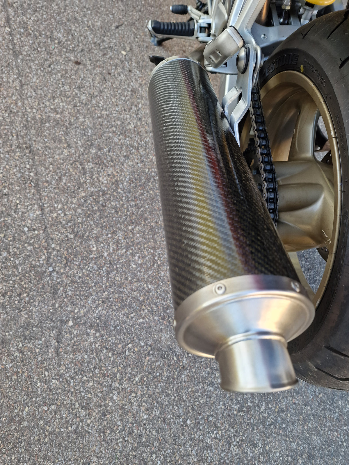 Ducati ST4 Kohlefaser Racing Auspuffanlage